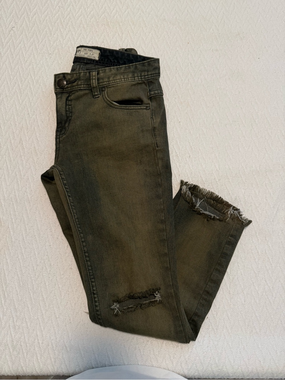 Free People Distressed Skinny Jeans Waist 27